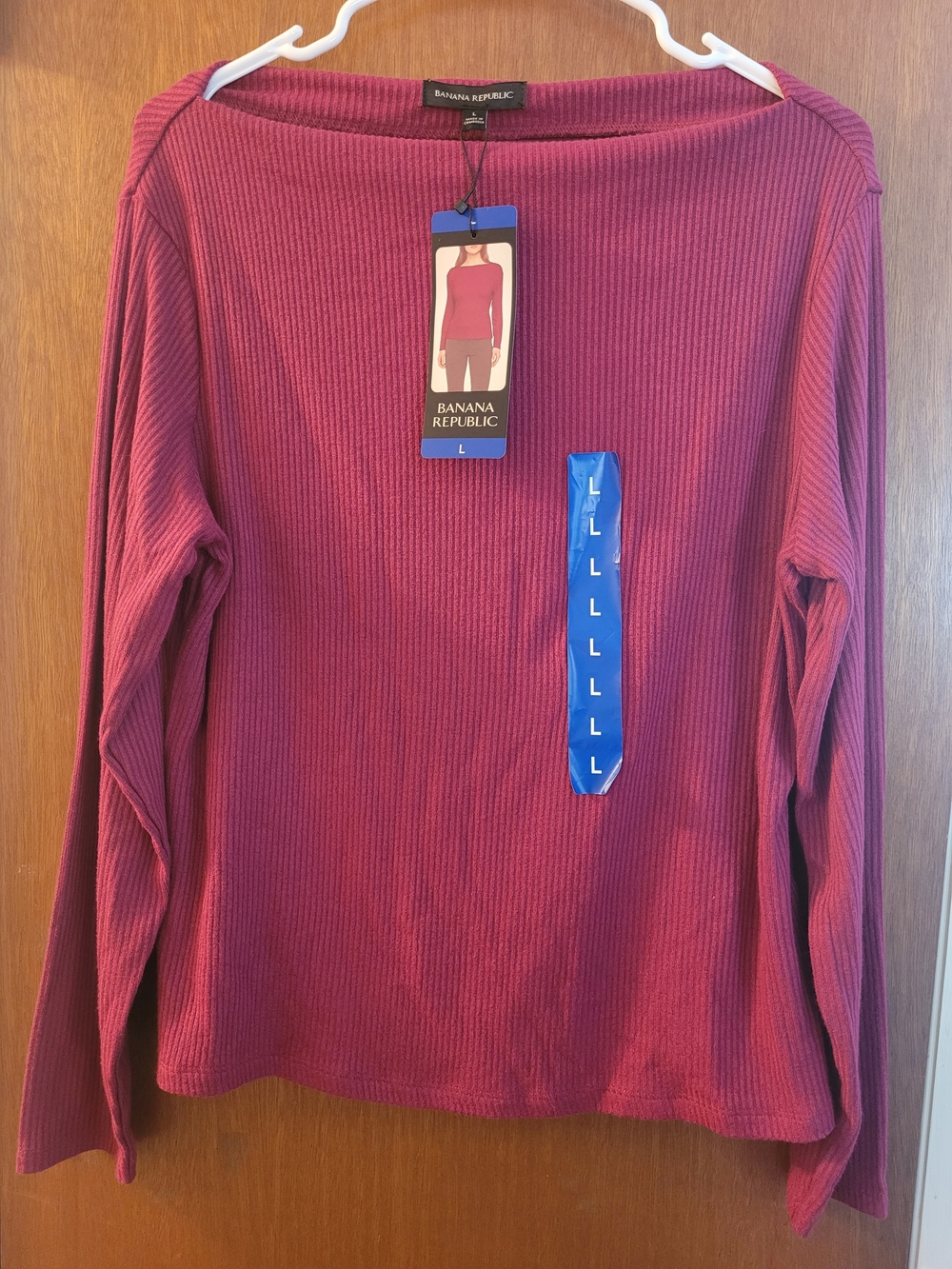 Banana Republic Long-Sleeve Ribbed Top in Berry